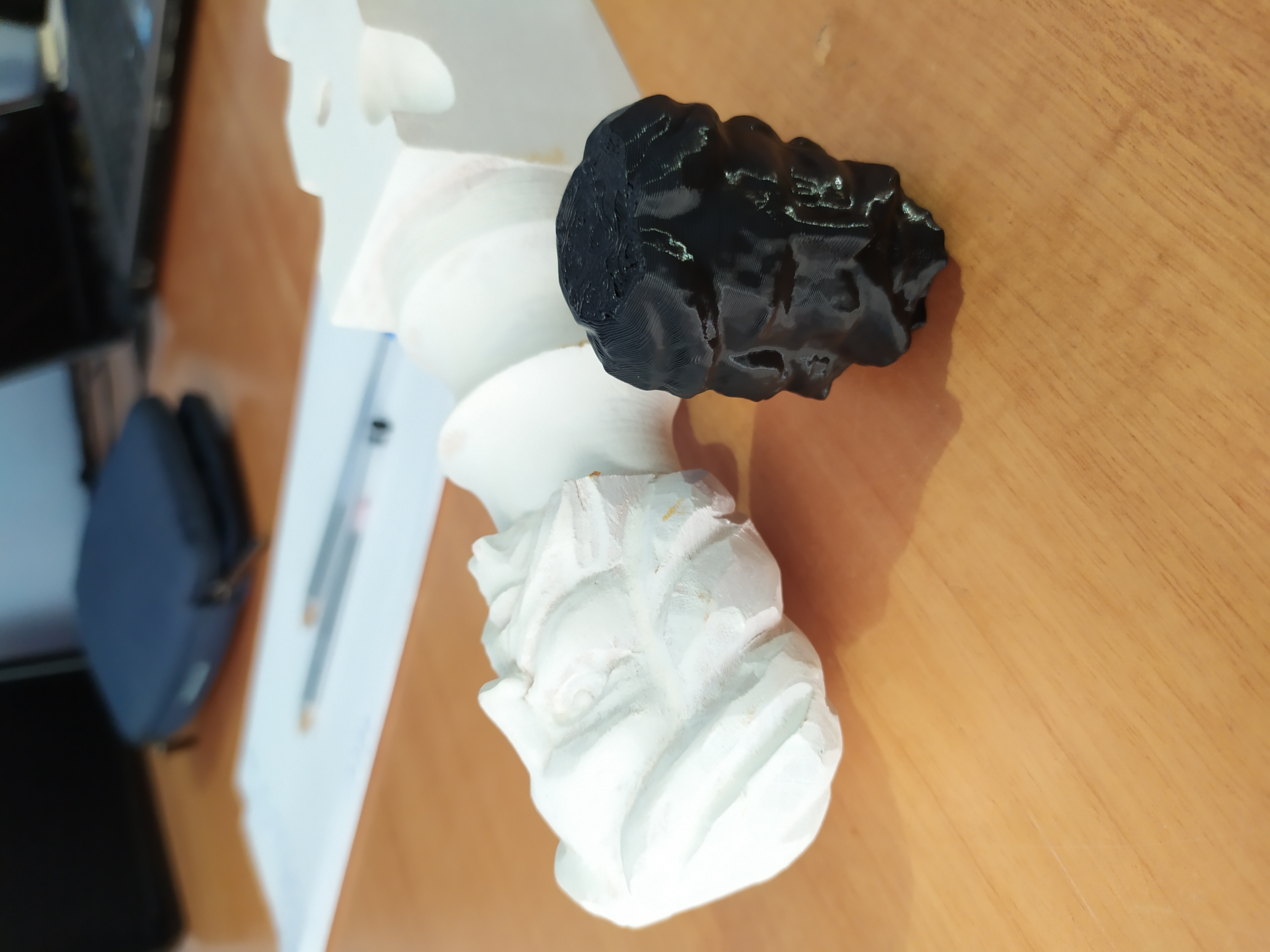 Photogrammetry with Meshroom and Google Colab